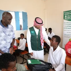 فيديو| طبيبة تكشف عن تأثيرات شرب الكركديه على الصحة .. وهذه الفئات يجب أن تستشير الطبيب قبل تناوله