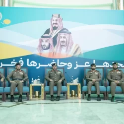 شرطة منطقة عسير تقبض على (3) أشخاص بمدينة أبها لترويجهم مادة الإمفيتامين المخدر وأقراصًا خاضعة لتنظيم التداول الطبي