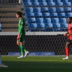 أمن الطرق بمكة يطيح بشخصين لترويجهما مادة الميثامفيتامين المخدر (الشبو)