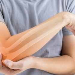 صندوق الاستثمارات العامة وشركة هيونداي موتور يوقعان اتفاقية مشروع مشترك لإنشاء مصنع جديد للسيارات في المملكة