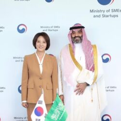السواحة يناقش مع قادة كُبرى الشركات الكورية تعزيز التعاون