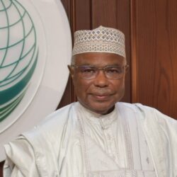 سمو ولي العهد يستقبل رئيس وزراء جمهورية سنغافورة ويعقدان جلسة مباحثات رسمية