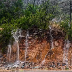 هيئة الرقابة ومكافحة الفساد تباشر عدداً من القضايا الجنائية