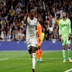 رئيس جمهورية القمر المتحدة يزور المسجد النبوي