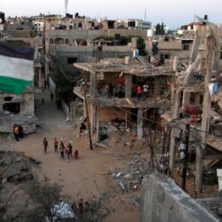 سمو وزير الخارجية يلتقي نائب رئيس لجنة الشؤون القضائية في مجلس الشيوخ الأمريكي