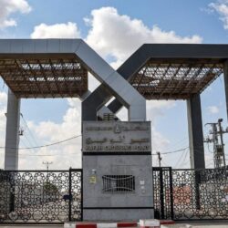 فيلس ومدجيدوفيتش يتأهلان إلى نهائي بطولة الجيل القادم لرابطة محترفي التنس