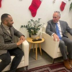 قائد أكاديمية جدة للعلوم والدراسات الأمنية البحرية يتوج الفائزين بكأس بطولة المملكة للفلاي بورد والفري ستايل