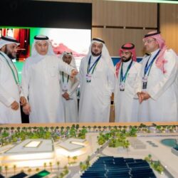 الصين تطلق صاروخًا إلى الفضاء لإرسال ثلاثة أقمار صناعية