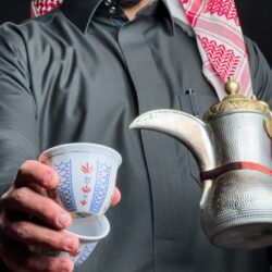 استشاري ينصح بضرورة الفحص الدوري الروتيني لإكتشاف الإصابة بالضغط والسكري