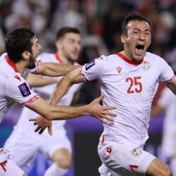 قطر تنهي دور المجموعات بالعلامة الكاملة بالفوز على الصين في كأس آسيا