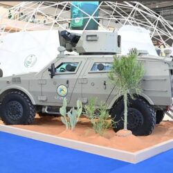 مساعد وزير الداخلية لشؤون التقنية يزور معرض الدفاع العالمي 2024 ويشهد توقيع مذكرات تفاهم