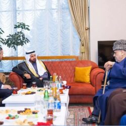 السفير الصالح يسلّم هدية خادم الحرمين الشريفين من المصحف الشريف إلى مفتي جمهورية بولندا