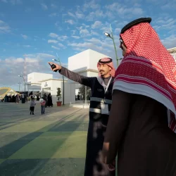 نقل مواطنين اثنين عبر طائرة الإخلاء الطبي لاستكمال علاجهما في المملكة