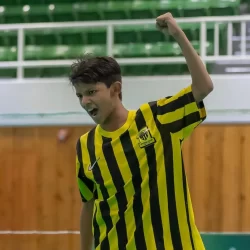 معتمر نمساوي يصف شعوره مع الكعبة ..”لا أُصدق.. بالأمس أشاهدها من شاشة التلفاز واليوم أمامها !”