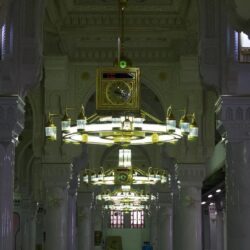 “الزكاة والضريبة والجمارك” تحذر من رسائل احتيالية تدّعي وجود مبالغ استرداد أو مستحقات مالية للمكلَّفين