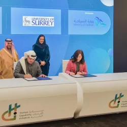 نائب أمير منطقة مكة المكرمة يستقبل وزير الشؤون الإسلامية