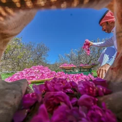 نائب أمير منطقة مكة المكرمة يستقبل وزير السياحة