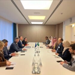 رئيس الهيئة العامة للمساحة يزور جناح وزارة الداخلية المشارك في مؤتمر “ليب 2024”