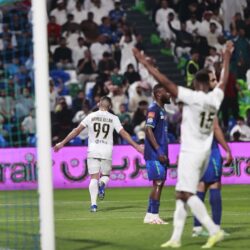 الهلال يواصل رحلة انتصاراته القياسية ويكسب مباراته أمام ضمك بثنائية