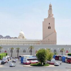 “الشؤون الإسلامية” تحصل على شهادة “موري” للأرقام القياسية لإقامة أطول مائدة إفطار في آسيان