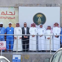 محافظ رابغ يقلد قائد الدرويات الأمنية رتبته الجديدة “عقيد”