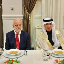 وكيل وزارة الشؤون الإسلامية يلتقي ضيوف برنامج خادم الحرمين الشريفين للعمرة