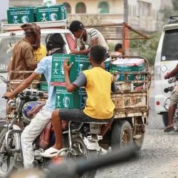 مكافحة المخدرات تقبض على مخالف لنظام أمن الحدود بمنطقة الباحة لترويجه مادتي الحشيش والإمفيتامين المخدرتين