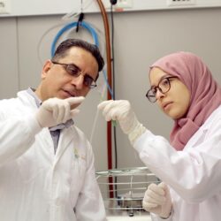 “الزكاة والضريبة والجمارك” تُحبط محاولة تهريب أكثر من “مليون”حبة كبتاجون مُخبأة في إرسالية “شمّام”