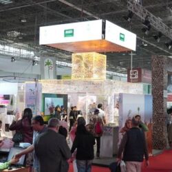 الجاسر يشكر القيادة بمناسبة موافقة مجلس الوزراء على النظام الموحد للنقل البري الدولي بين دول مجلس التعاون