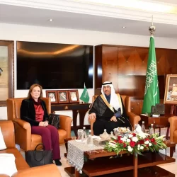 نائب أمير منطقة مكة المكرمة يؤدي صلاة الميت على الدكتور عبدالله المعطاني