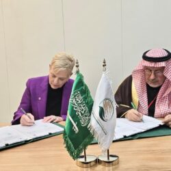 أمين العاصمة المقدسة يدشن النافورة التفاعلية بمحافظة الجموم