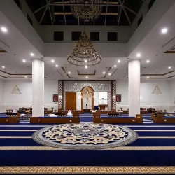 مركز الملك سلمان للإغاثة يسلّم الكفالة المالية لـ 148 يتيماً ويتيمة في محافظة عدن