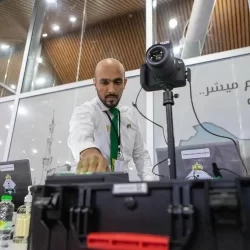 وزير الحرس الوطني يرعى حفل تخريج دورة تأهيل الضباط الجامعيين من طلبة كلية الملك خالد العسكرية