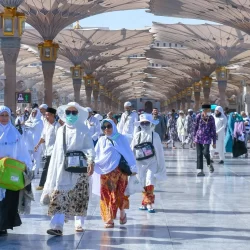 الجاسر يبحث عددًا من الموضوعات المشتركة مع أمين عام الاتحاد الدولي للطرق ويستعرض سُبل التعاون مع أمين عام الاتحاد الدولي للسيارات
