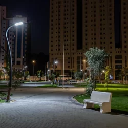 “جمعية الحرمين” توزع 120 كرسيًا كهربائيًا للمستفيدين