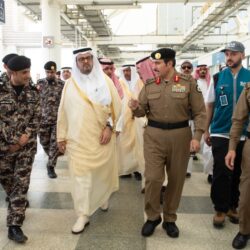 حرس الحدود بعسير يقبض على (15) مخالفًا لنظام أمن الحدود لتهريبهم (300) كيلوجرام من نبات القات المخدر