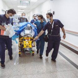 نائب أمير منطقة مكة المكرمة يطّلع على مشاركة “الرياضة” في حج 1445هـ