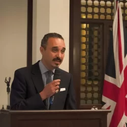 الأرصاد: استمرار تأثير الرياح النشطة المثيرة للأتربة والغبار على هذه المناطق