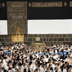 معسكرات الخدمة العامة بالمشاعر المقدسة تغرس روح العمل التطوعي في الشباب