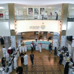 الدكتور الربيعة يستعرض جهود مركز الملك سلمان للإغاثة في قطاع غزة في إطار الاستجابة الإنسانية للقطاع