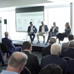 نجاح عملية ترميم سقف الحلق و إعادة إصلاح الأسنان لطفلة تعاني من متلازمة نادرة بولادة مكة