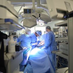 وزير الصحة يهنئ القيادة بمناسبة عيد الأضحى المبارك