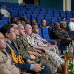 وزير الاقتصاد والتخطيط يناقش مع عمدة مدينة داليان الصينية تعزيز مجالات التعاون بين البلدين