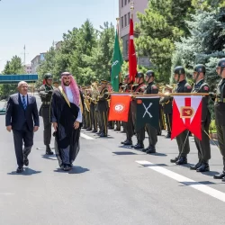 نائب أمير منطقة مكة المكرمة يستقبل عددًا من أصحاب السمو الأمراء والمعالي والفضيلة العلماء