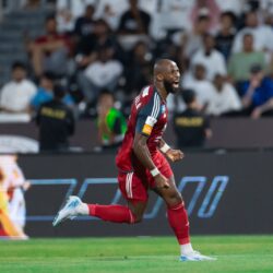 الهلال يكتسح الأخدود بثلاثية في انطلاقة روشن