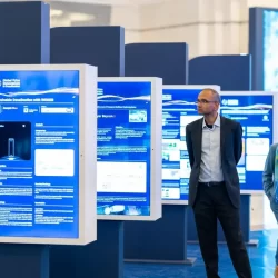 دوريات الأفواج الأمنية بمنطقة جازان تقبض على مخالف لنظام أمن الحدود لتهريبه نبات القات المخدر