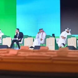 خادم الحرمين الشريفين يوجه بتمديد العمل ببرنامج حساب المواطن والدعم الإضافي للمستفيدين لعام كامل