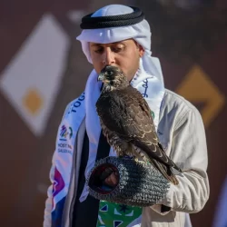 وزير الإعلام يهنئ القيادة بمناسبة فوز المملكة باستضافة كأس العالم 2034