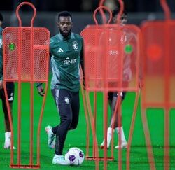 وزارة الخارجية تعرب عن إدانة واستنكار المملكة لقصف قوات الاحتلال الإسرائيلية لمخيم النصيرات وسط قطاع غزة