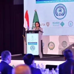 منتجو الصقور ونخبة المحليين يتنافسون في اليوم الثامن لمهرجان الملك عبدالعزيز للصقور 2024